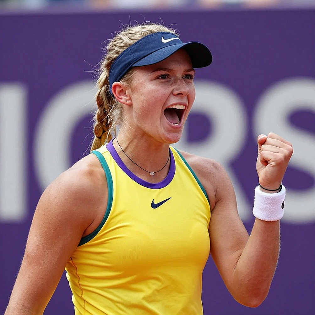 Zverev hạ Bublik ở Thượng Hải: chiến thắng được định đoạt bằng kỷ luật giao bóng